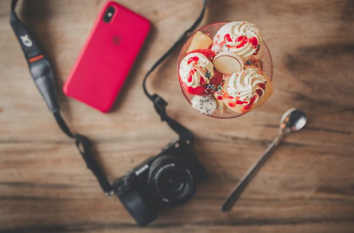 "Black Dslr Camera, Teaspoon, Ice Cream a" (CC BY 2.0) by Toolstotal