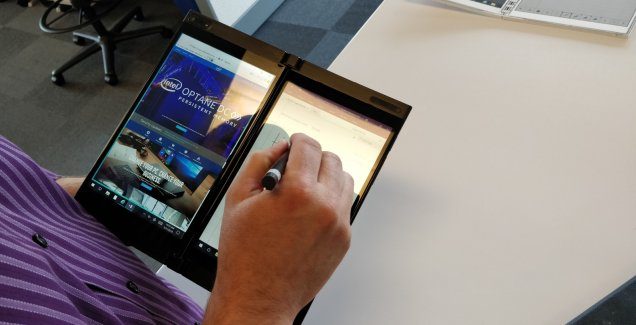 Intel shows a conceptual, foldable pocket PC