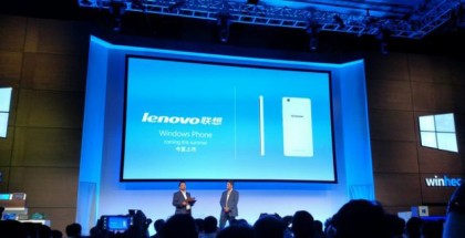 Lenovo releases a Windows 10 phone