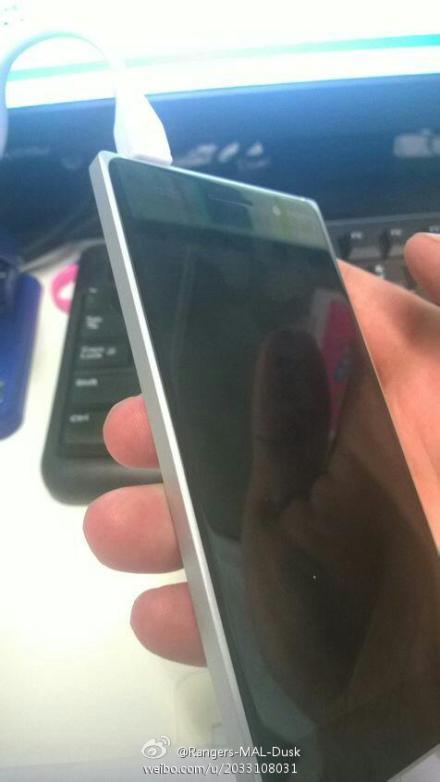 sides of Nokia McLaren 