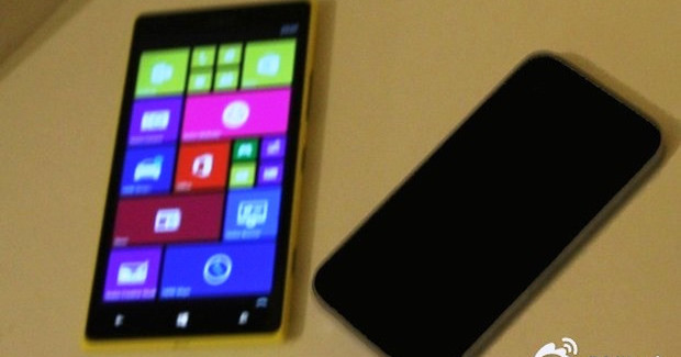Lumia 1520V vs Iphone