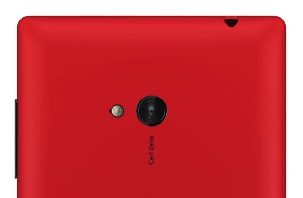 Lumia 520 backside and camera