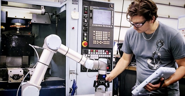 Qualities that define Collaborative Robots