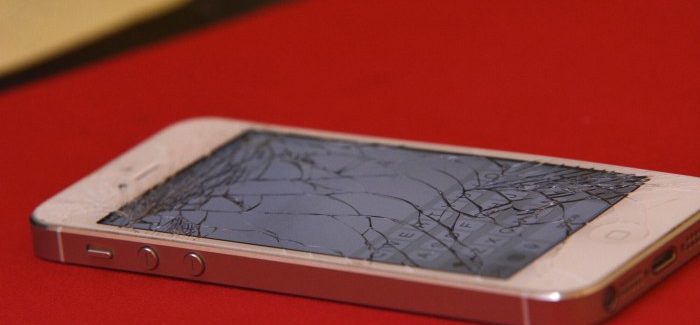 Your Guide on How to Fix and Prevent a Shattered Phone Screen
