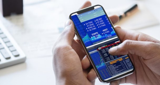 Metatrader 4 or Metatrader 5: Which is The Best Bet?