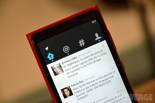 Screenshot of Twitter version 3.0 for Windows Phone