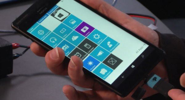 Windows 10 prototype with USB on the Go